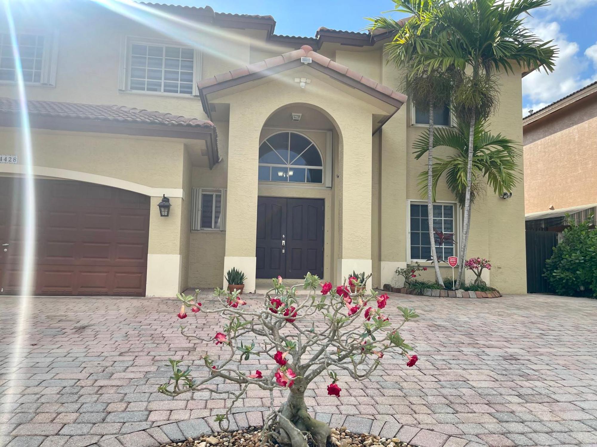 Big Beautiful House With Heated Pool Villa Miami Exterior foto